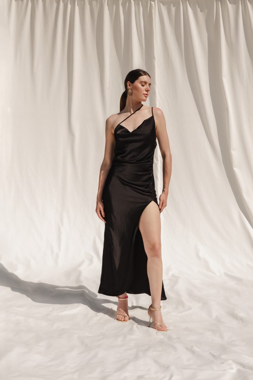 Nova Satin Dress With Side Slit Detail Black - Görsel 2